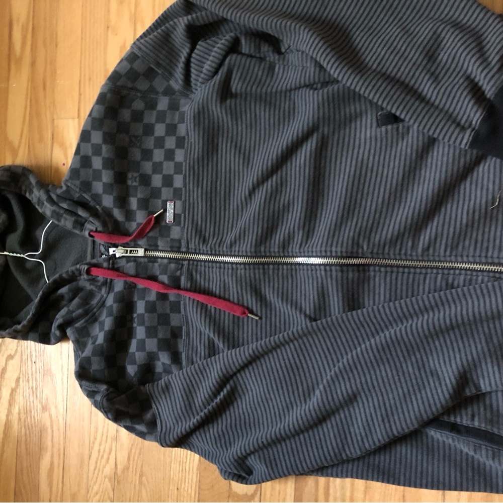 Quiksilver Men's Black and Gray Zip-Up Sweater